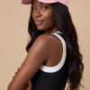 粉色帽子_长黑发wavy 模特图 Quick Go | Belle Tress – Cap with Tapered Large Waves