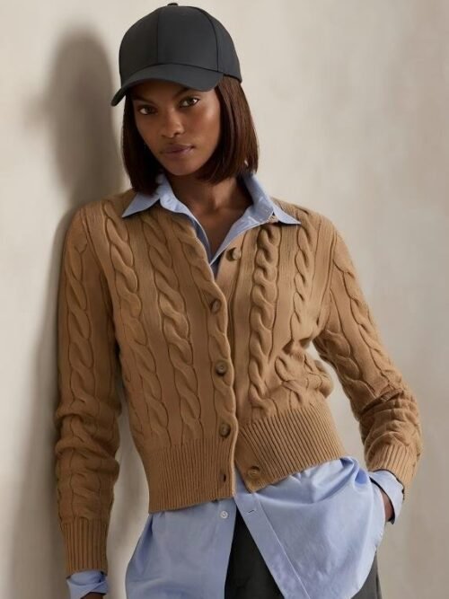 Easy Bob | Short Straight Dark Brown | Black Baseball Cap-wig